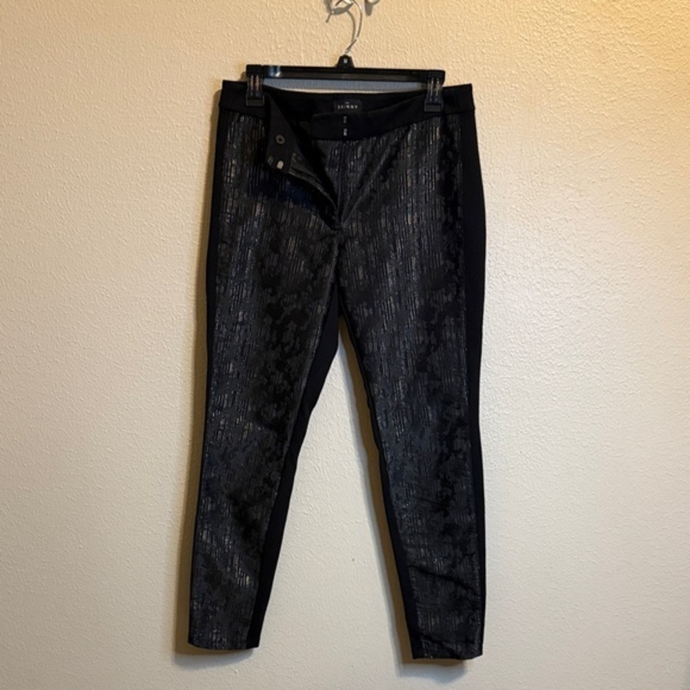 White House Black Market Black Skinny Pants
